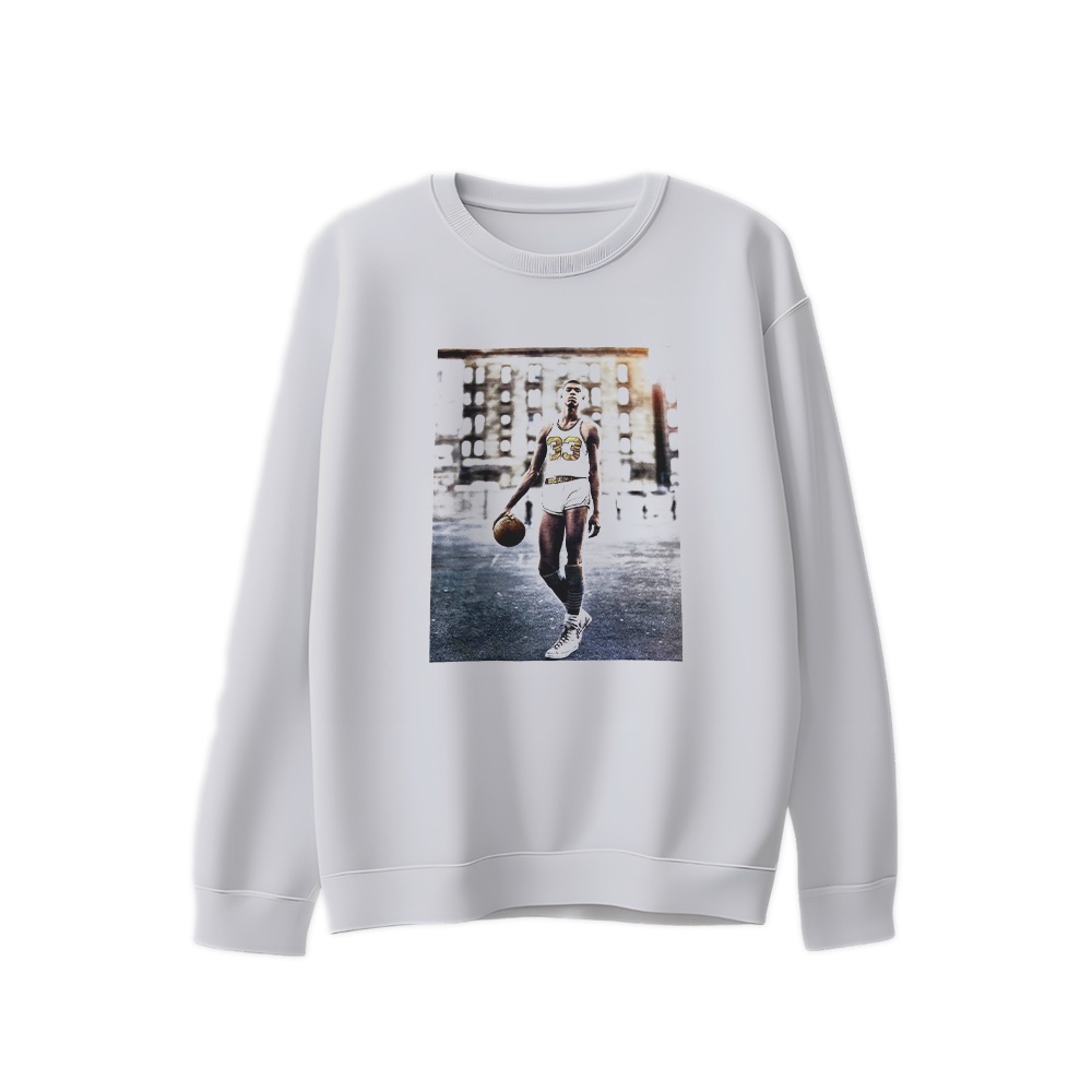 Kareem Abdul-Jabbar T-Shirt – Vintage Lew Alcindor High School Basketball Graphic Tee