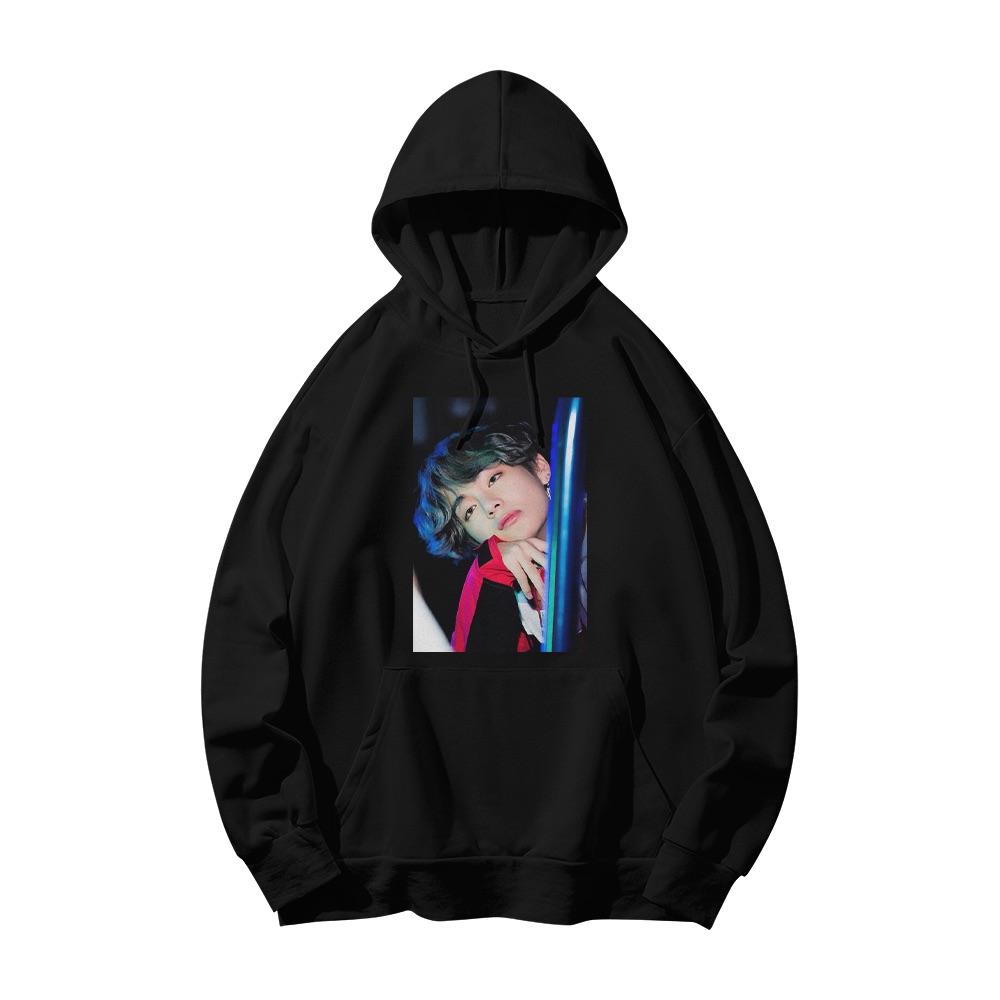 BTS V T-Shirt – Vintage Kim Taehyung Blue Hair K-Pop Music Graphic Tee